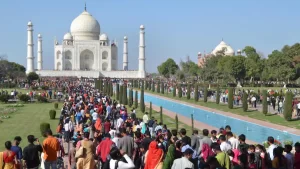 For a sunrise trip from Delhi to Agra, 